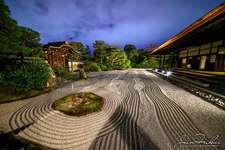 建仁寺 ナイトスケープ