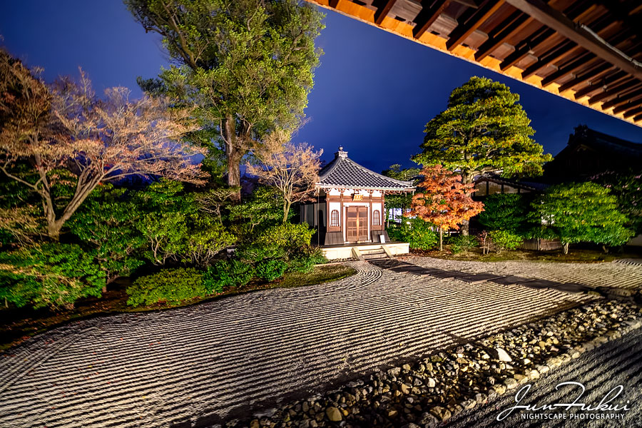 建仁寺 ナイトスケープ
