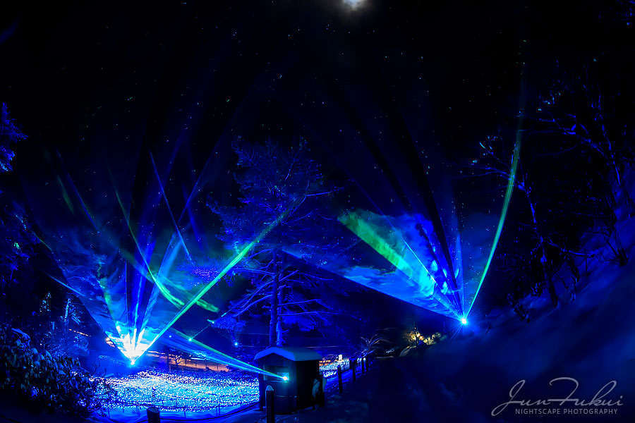 シナスタジアヒルズ イルミネーション